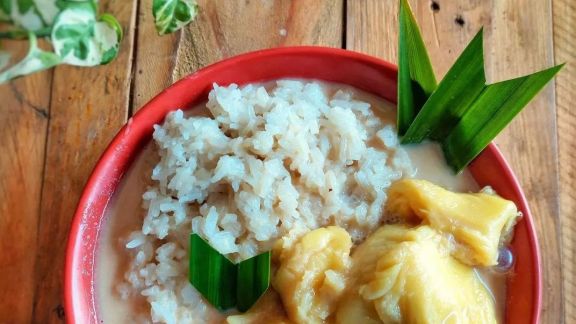 Pecinta Duren Wajib Recook! Simak Trik Mudah Bikin Kolak Durian yang Super Legit dan Nikmat