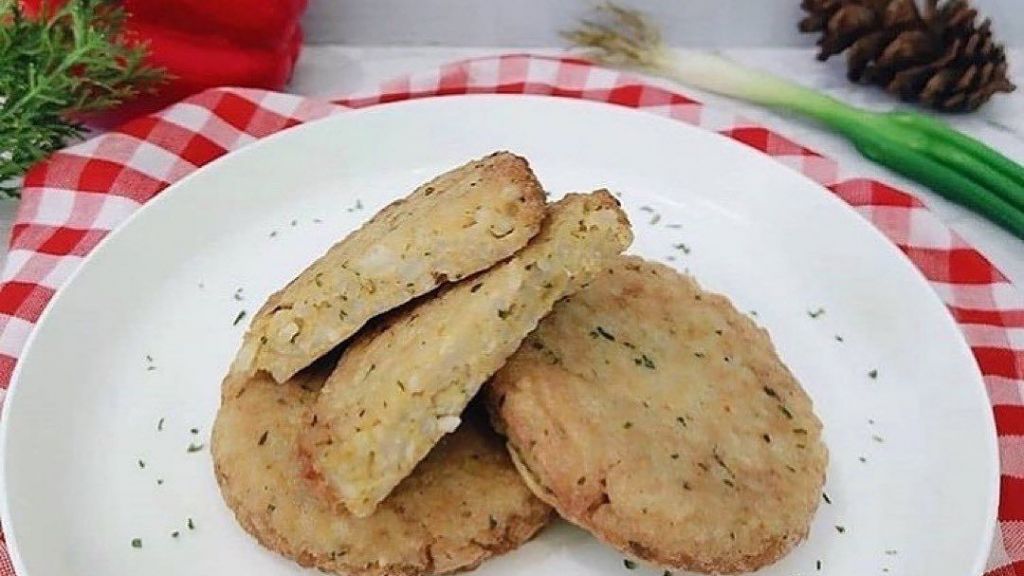 Trik Buat Cemilan dari Nasi, Si Kecil yang GTM Pasti Suka Banget