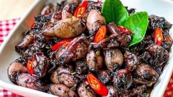 Resep Tumis Cumi Tinta Pedas, Pecinta Cabai Wajib Coba, Rasanya Hot Banget!