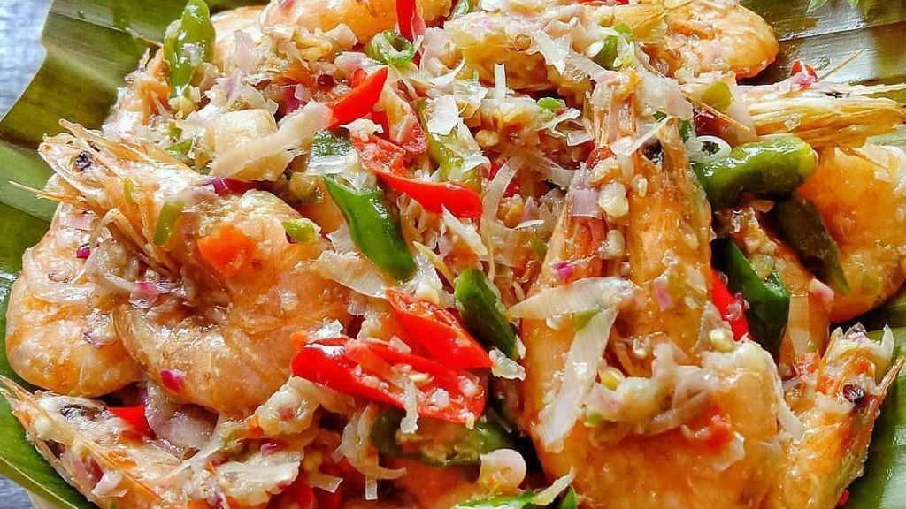 Trik Bikin Udang Kecombrang ala Chef Devina Hermawan, Seger dan Maknyus Moms!