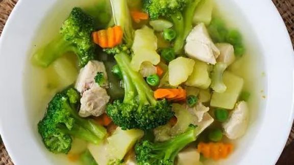 Resep Sup Brokoli Ayam, Menu Sehat untuk Keluarga di Rumah