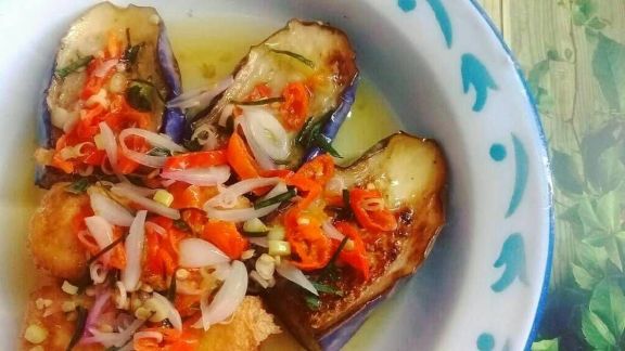 Resep Terong Sambal Matah, Pedasnya Nampol, Menggugah Selera