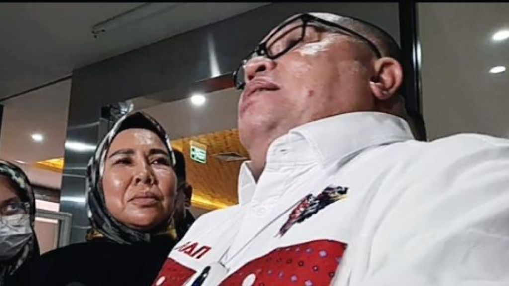 25 Tahun Nikah, Istri Pertama Razman Arif Nasution Ungkap Alasan Mau Dipoligami Sang Pengacara: Bang Razman Tukang Kawin...