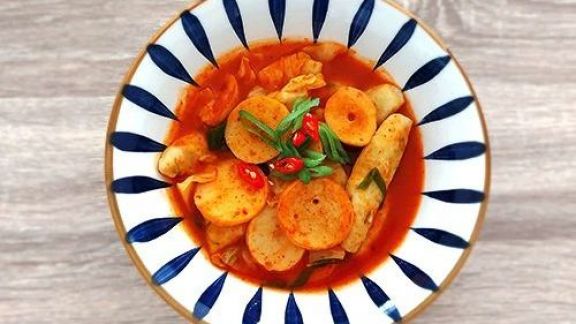 Cara Bikin Otak-Otak Saus Spesial untuk Makan Siang Hemat, Gak Butuh Banyak Bahan Moms!