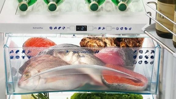 Jarang yang Tahu Nih, 5 Makanan Ini Ternyata Bahaya Kalau Diletakkan di Kulkas