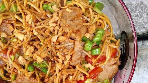 Resep Bakmi Jawa ala Kaki Lima, Sedap Banget Moms Rasanya, Keluarga Pasti Suka!