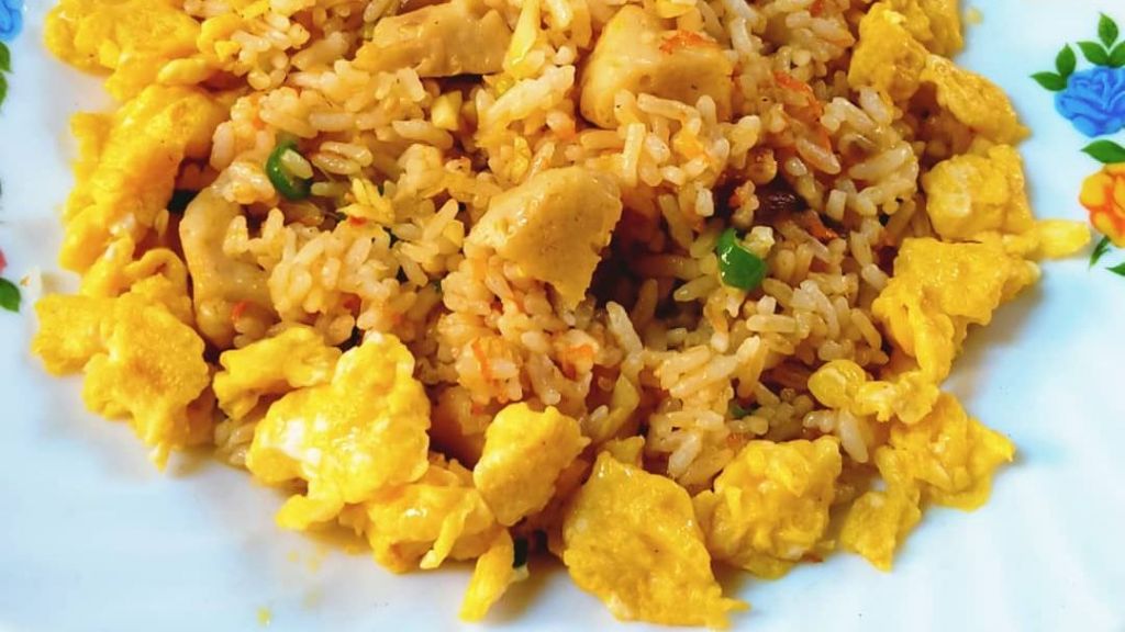 Resep Nasi Goreng Blueband untuk Sarapan Si Kecil, Buatnya Simpel Rasanya Super!
