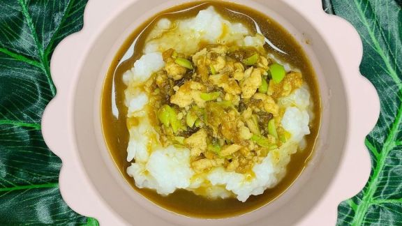 Resep Tim Cah Siram Ayam, MPASI Hemat Rasanya Super Uenak!