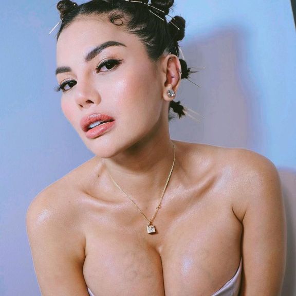 Artikel Terkait Sajad Ukra HerStory 