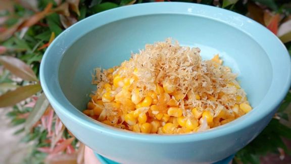 Resep Teri Jagung Tumis Butter, Gunakan Teri Segar Biar Lebih Sehat Moms!