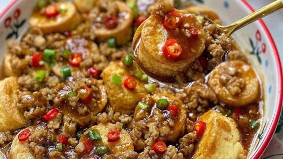 Resep Tahu Siram Daging Cincang, Lezatnya Bikin Mau Nambah Nasi