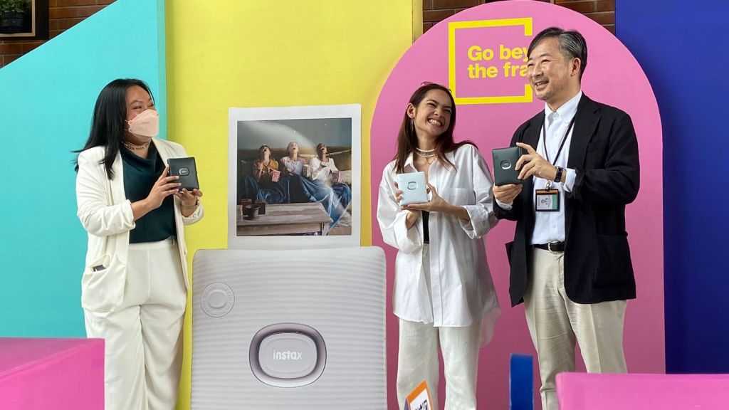 Fujifilm Luncurkan Printer Smartphone INSTAX SQUARE Link, Intip Fitur Unggulannya Nih!