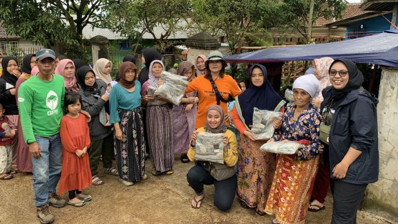 Tanggap Bencana, Jenama Modest Fashion Lokal Kami. Ajak #KamiPeople Salurkan Kebutuhan Korban Gempa Cianjur
