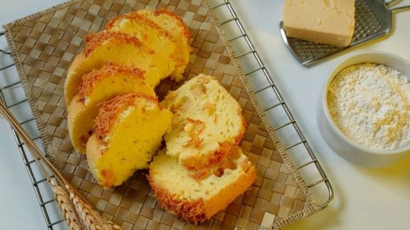 Resep Chiffon Kue Keju, Super Lembut, Rasanya Keju Banget!