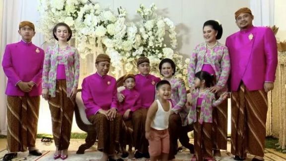 Sungkeman, Jokowi Beri Pesan ke Mantu Erina Gudono Usai Menikah Ungkap Tabiat Kaesang Pangarep, begini Isi Pesannya!