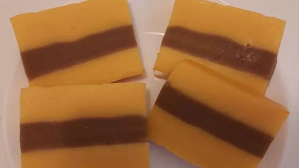 Resep Kue Lapis Labu Cokolat, Manis, Lembut, Enak Banget