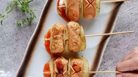 Resep Kentang Sosis Panggang, Enak Buat Cemilan Anak di Rumah