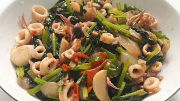 Resep Tumis Sawi Cumi, Gurih, Nikmat, Enak Buat Makan Siang