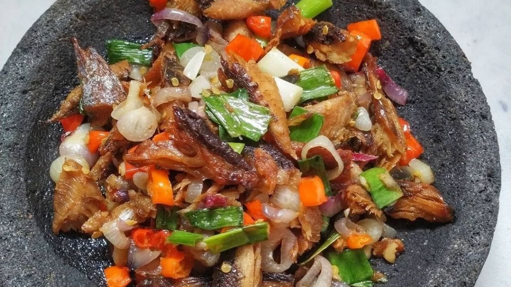 Resep Masak Sambal Bawang, Gurih, Pedas, Rasanya Bikin Ngiler