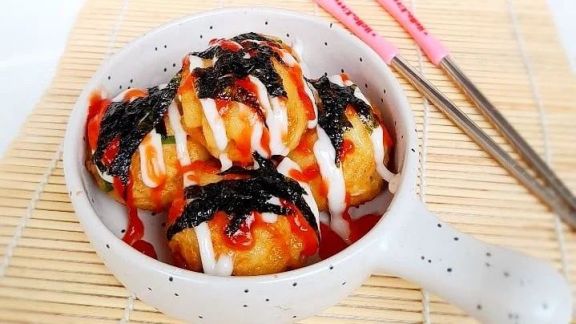 Trik Bikin Makaroni Telur Spesial, Kasih Topping Rumput Laut Dijamin Lebih Menggoda