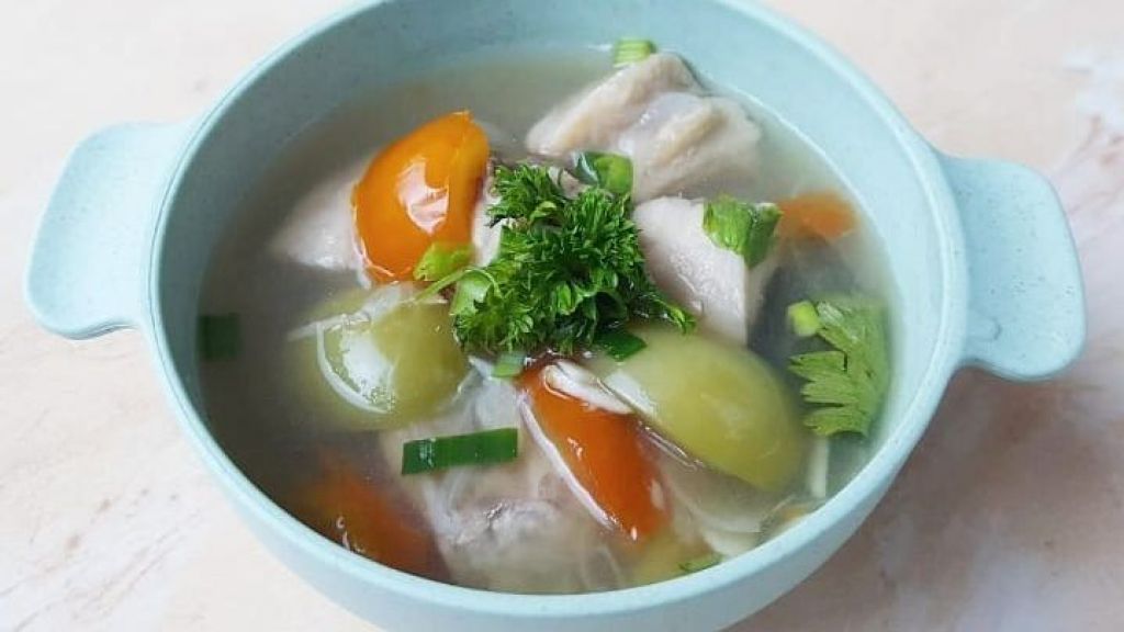 Resep Ikan Kakap Kuah Asam Bening, Gak Bau Amis, Kuahnya Seger Banget