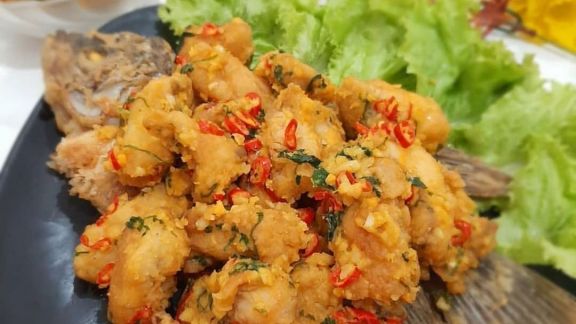 Resep Gurame Saus Telur Asin, Menu Makan Siang yang Maknyus Abis