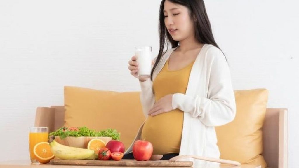 Jaga Janin Tetap Sehat, Ini 8 Zat Gizi Penting untuk Dukung Kehamilan yang Baik, Simak Ya Moms!
