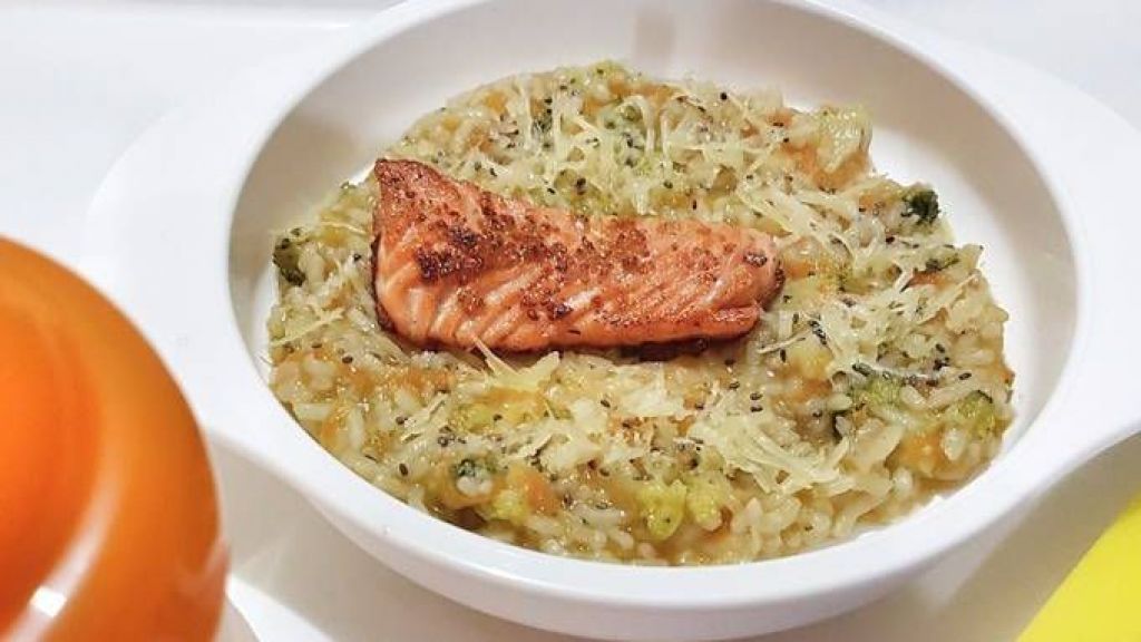 Resep MPASI Salmon Risotto, Sehat, Lezat, Mudah Buatnya