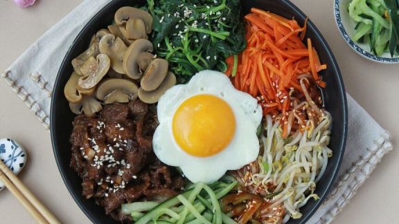 Resep Bimbimbap Ala Korea, Mudah Dibuat, Rasanya Enak Banget