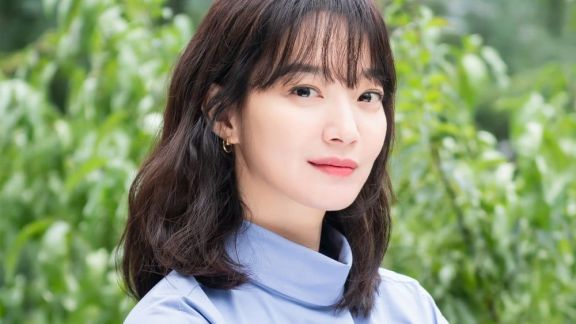 Shin Min Ah Donasikan Sebesar 260 Juta Won untuk Amal Selama Liburan Musim Dingin