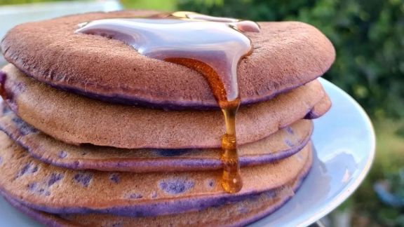 Trik Bikin Pancake Pakai Ubi Ungu, Tetap Nikmat Meski Murah Meriah, Cocok untuk Moms yang Sedang Hemat