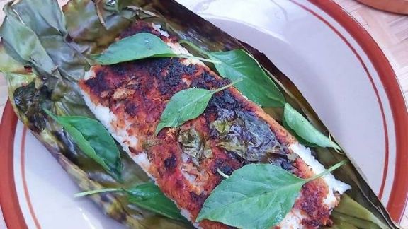Resep Nasi Bakar Abon Tuna, Modal Nasi Sisa Semalam, Dijamin Enak Pol!