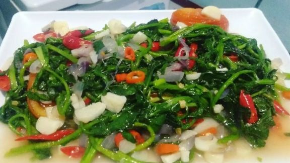 Cara Bikin Tumis Selada Air, Menu Sehat yang Rasanya Maknyus