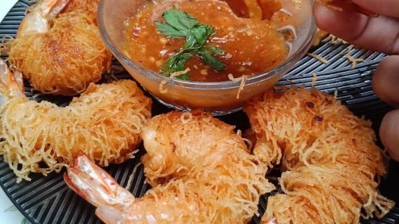 Resep Udang Goreng Bihun, Renyah, Enak, Cocol dengan Saus Sambal