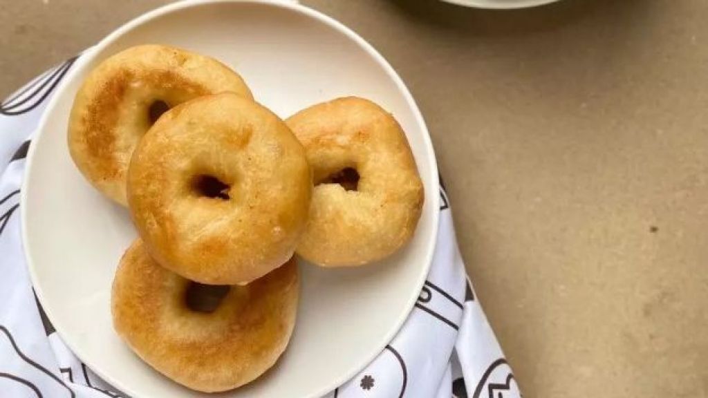 Cara Mudah Bikin Donat Pakai Sukun, Lembut, Legit, Manis, Cocok untuk Jadi Teman Ngopi