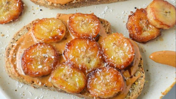 Resep Caramelized Banana Toast, Sarapan Lezat, Favorit Anak-anak!