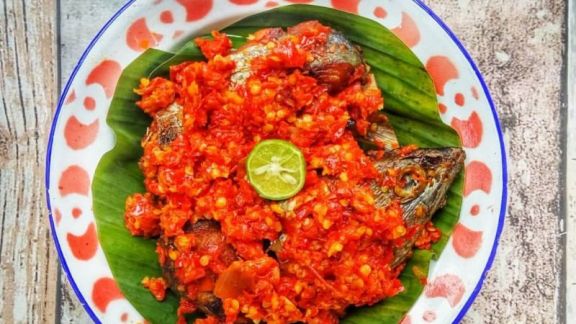 Resep Ikan Tongkol Balado, Jadi Menu Makan Siang yang Enaknya Kebangetan