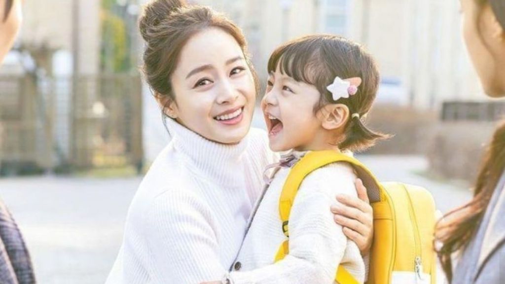Pecinta Drakor Merapat! 3 Rekomendasi Serial Korea tentang Perjuangan Ibu yang Bikin Hati Terenyuh, Dijamin Nangis Bombay Pas Nonton!