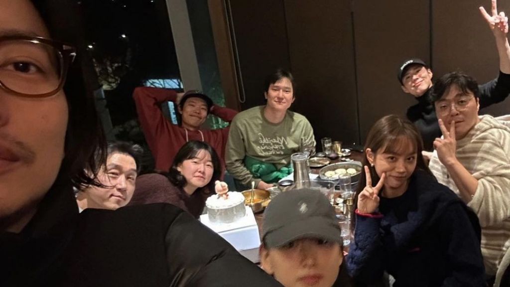 Lee Hyeri, Ryu Jun Yeol, dan Bintang Drama Korea 'Reply 1988' Kembali Reunian, Netizen: Bisa Kali Season 2