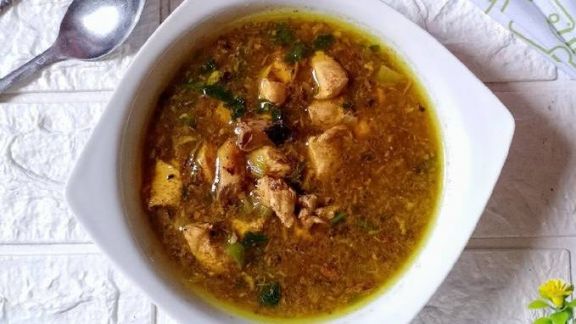 Resep Konro Ayam, Kuahnya Gurih, Aromanya Bikin Perut Keroncongan
