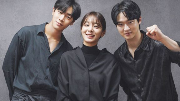 Tayang Bulan Depan, Pemain Drama Korea 'Oasis', Chu Young Woo, Seol In Ah, Jang Dong Yoon Tunjukkan Chemistry di Pembacaan Naskah Pertamanya