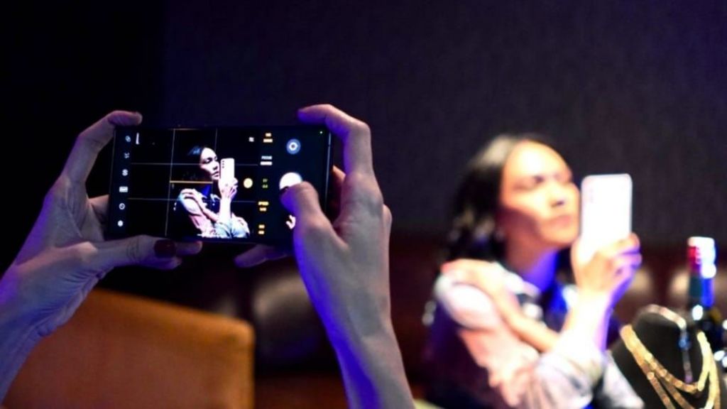 Gak Perlu Kamera Profesional, Samsung Galaxy S23 Ultra 5G Bisa Bikin Konten Fashionmu Kece Banget Lho Beauty, Intip Harganya di Sini!