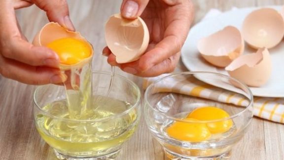 Jangan Terlalu Berlebihan Makan Telur Lho Moms, Efeknya Buruk Buat Kesehatan, Gak Cuma Alergi, Tapi...