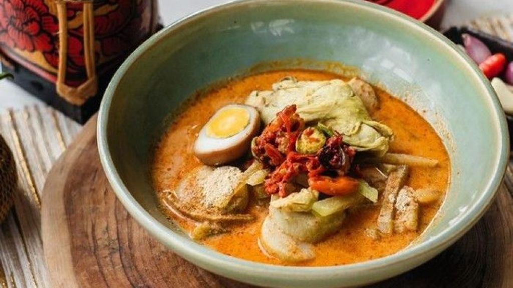 Resep lontong cap gomeh sederhana