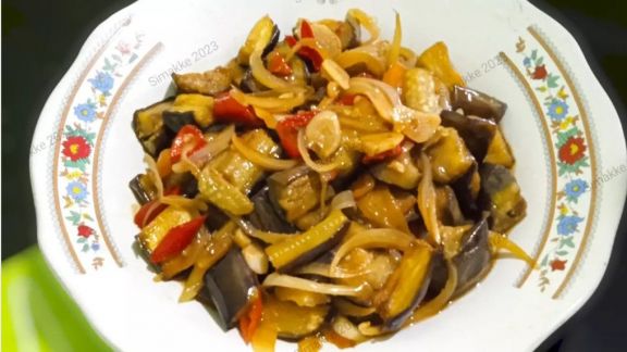 Trik Bikin Terong Bombay Saus Tiram, Buatnya Murah Rasanya Mewah Banget!