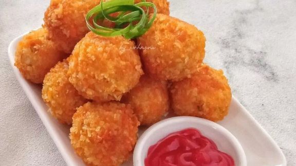 Cara Bikin Bola Nasi Wortel Khusus untuk Anak yang Gak Suka Sayuran, Auto Doyan!