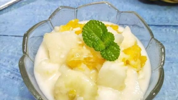 Cara Bikin Salad Mayo Yoghurt untuk Anak yang Gak Suka Buah, Auto Doyan!