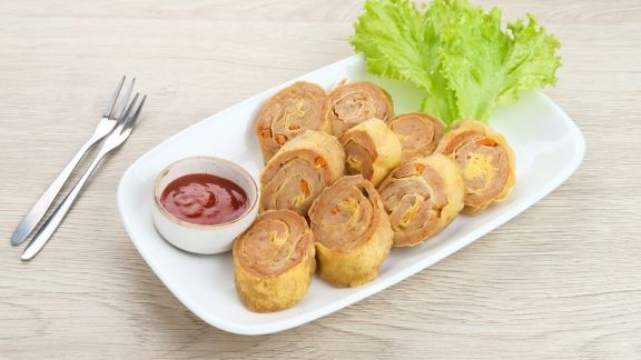 Resep Chicken Egg Roll, Mudah, Cocok untuk Stok Menu Sahur Keluarga