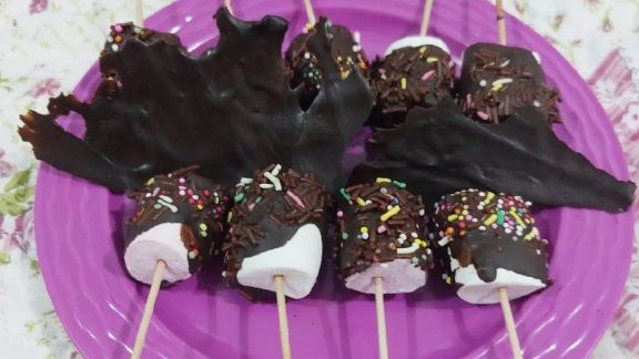 Anak-anak Pasti Suka, Catat Cara Bikin Marshmallow Lapis Coklat, Manis, Lembut, Lumer Banget!