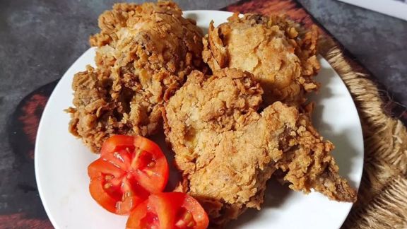 Resep Ayam Pedas Belacan, Hot Banget, Awas Bikin Lidah Kebakar!